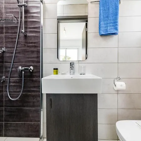 Mermaid Beach Villa #5 Paralimni