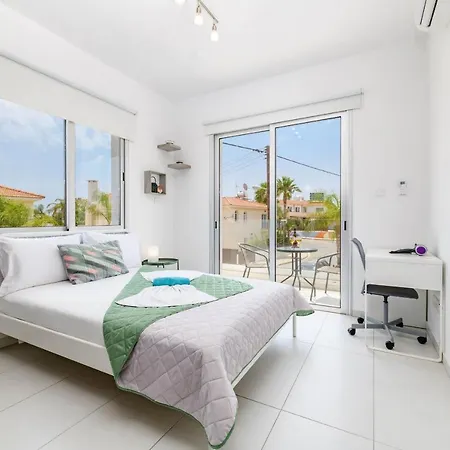 Mermaid Beach Villa #5